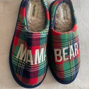 NWT Dearfoam Women's Mama Bear Plaid Slippers size 5-6
